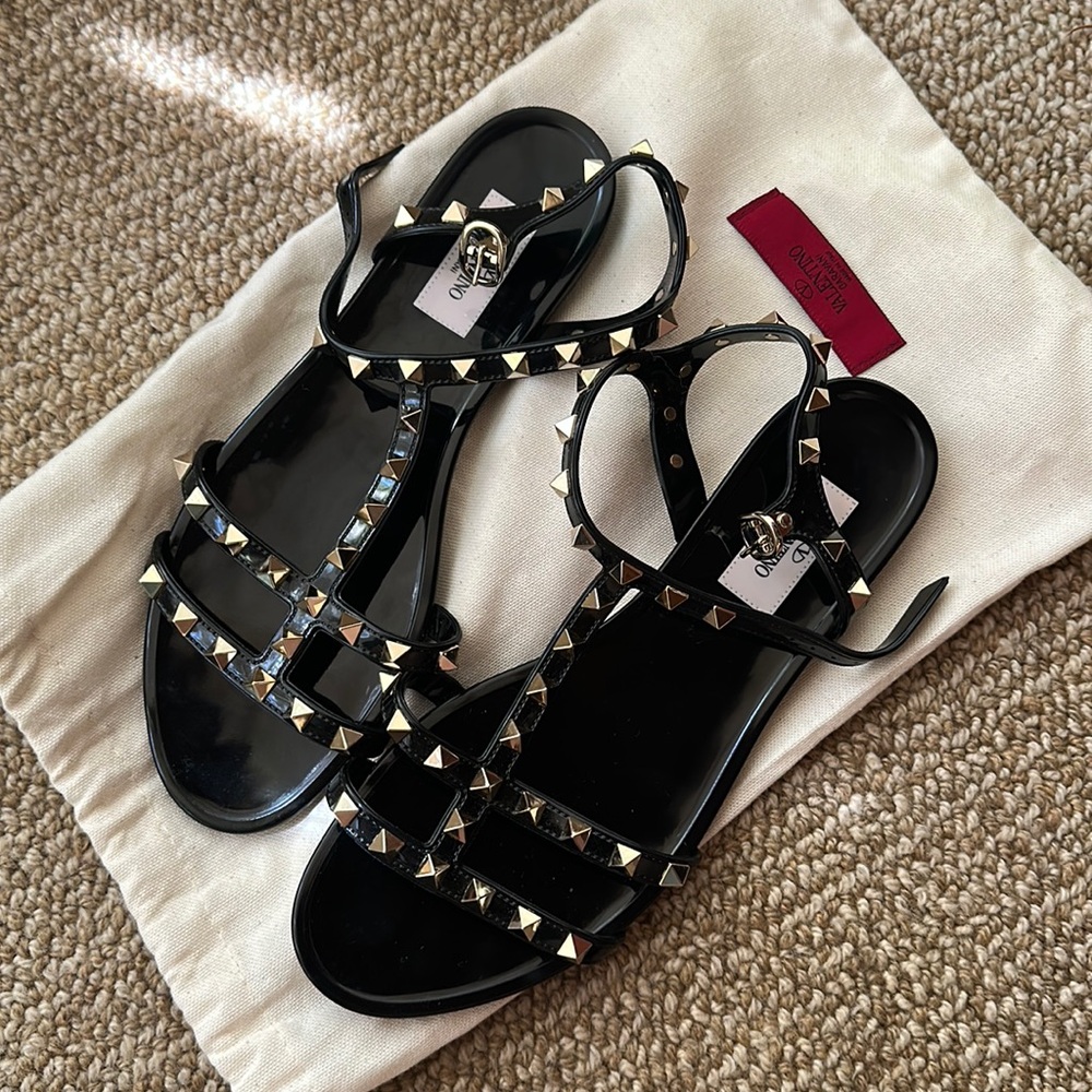 Rockstud jelly flat gladiator sandals Valentino